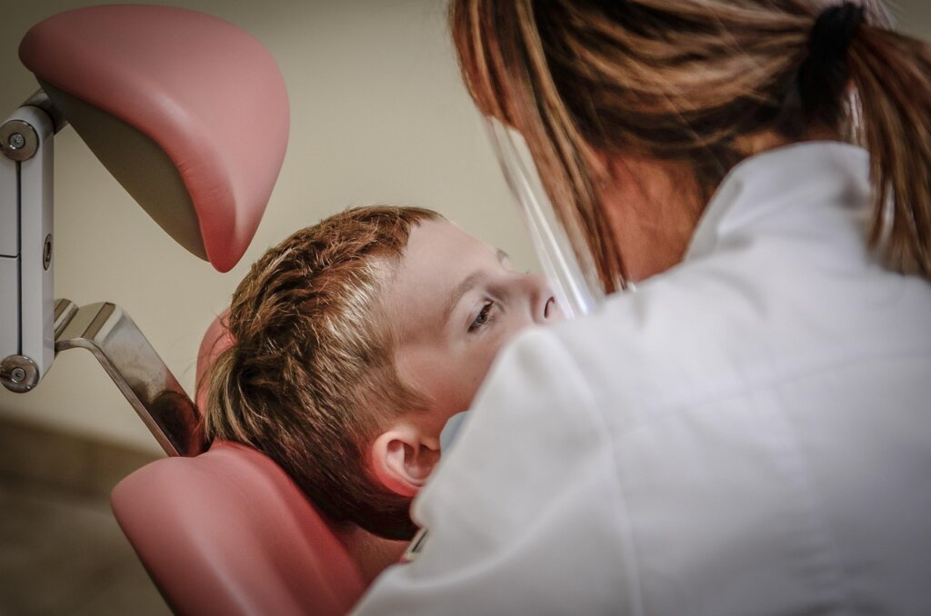 elderly dental clinic consultation