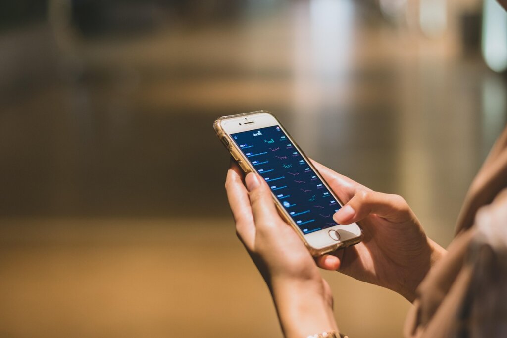 close-up of child benefit payment notification on smartphone screen