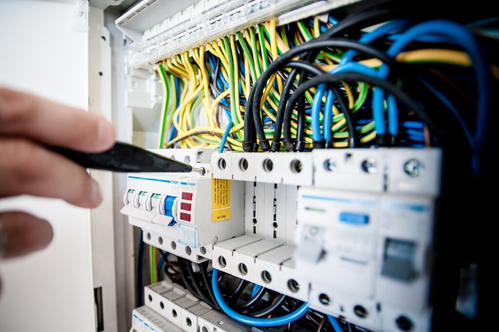 circuit breaker panel home safety off